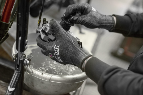 Muc-Off Mechanics Glove