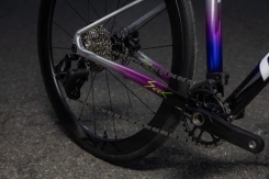 Giant Seek 2 Abyss Black